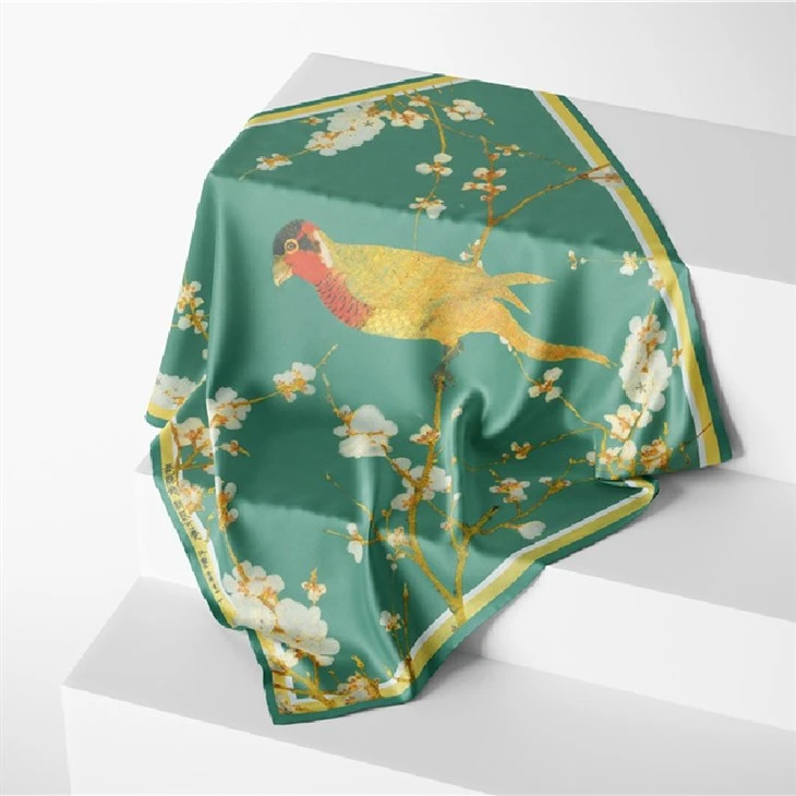 Chinese Style Retro Five-color Parrot Silk Square Scarf